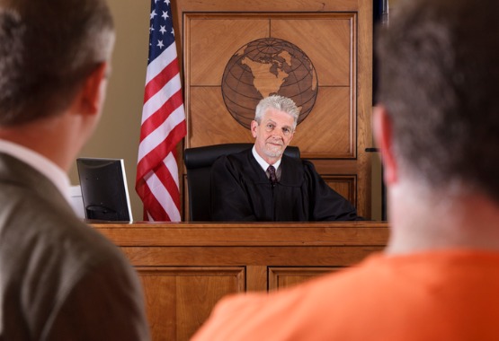 Defense attorneys for unlawful possession of drugs in Pekin IL
